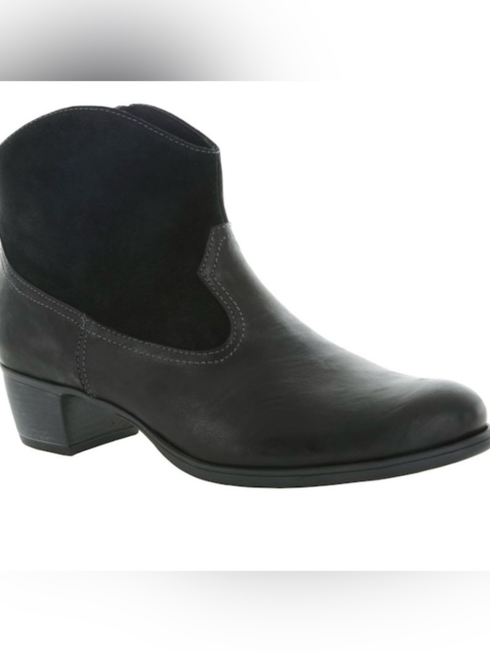 Munro Laramie black suede and leather ankle bootie SZ 10